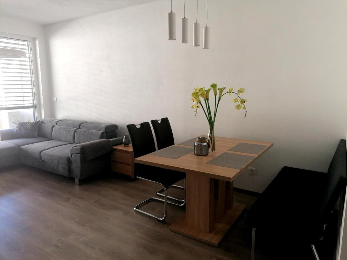 Apartment In The Old Town Bratislava Eksteriør billede